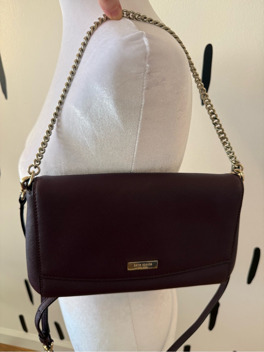 kate spade plum saffiano bag with gold chain strap and leather crossbody strap